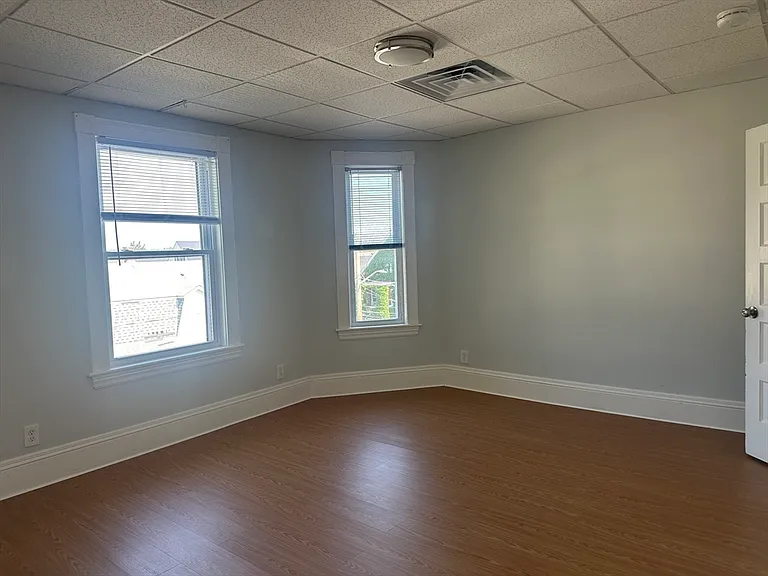 187 White St #3 — Photo 24