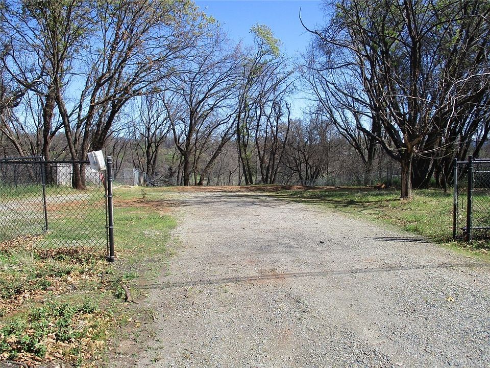 2nd image of 5194 Edgewood Ln