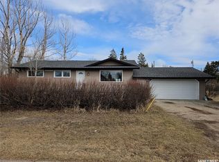 235 James St, Kisbey, SK S0C1L0
