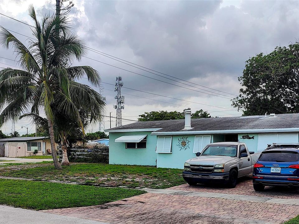 1st image of 1441 SW 1st Avenue