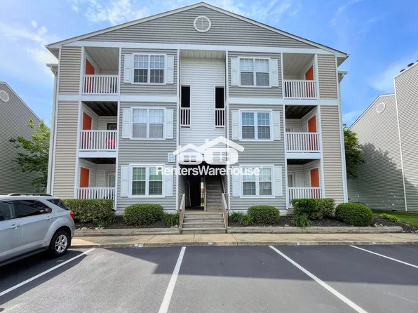 1843 Chantilly Ct #404, Virginia Beach, VA 23451