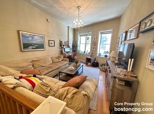 23 Charter St #A, Boston, MA 02113
