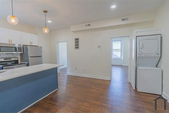 641 N 15th St #5 — Photo 6