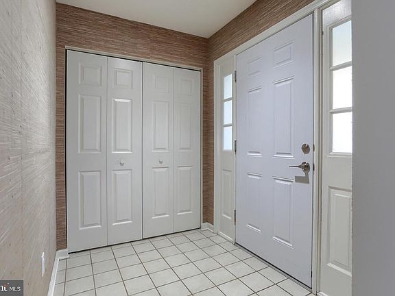 4th image of 3931 Grace Rd