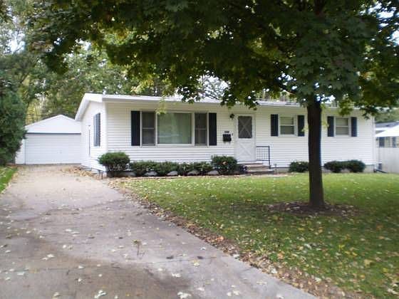 1st image of 3831 Northwood Dr NE