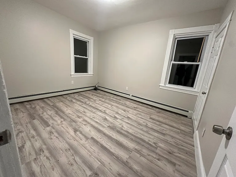 69 Hawkins St #2 — Photo 4