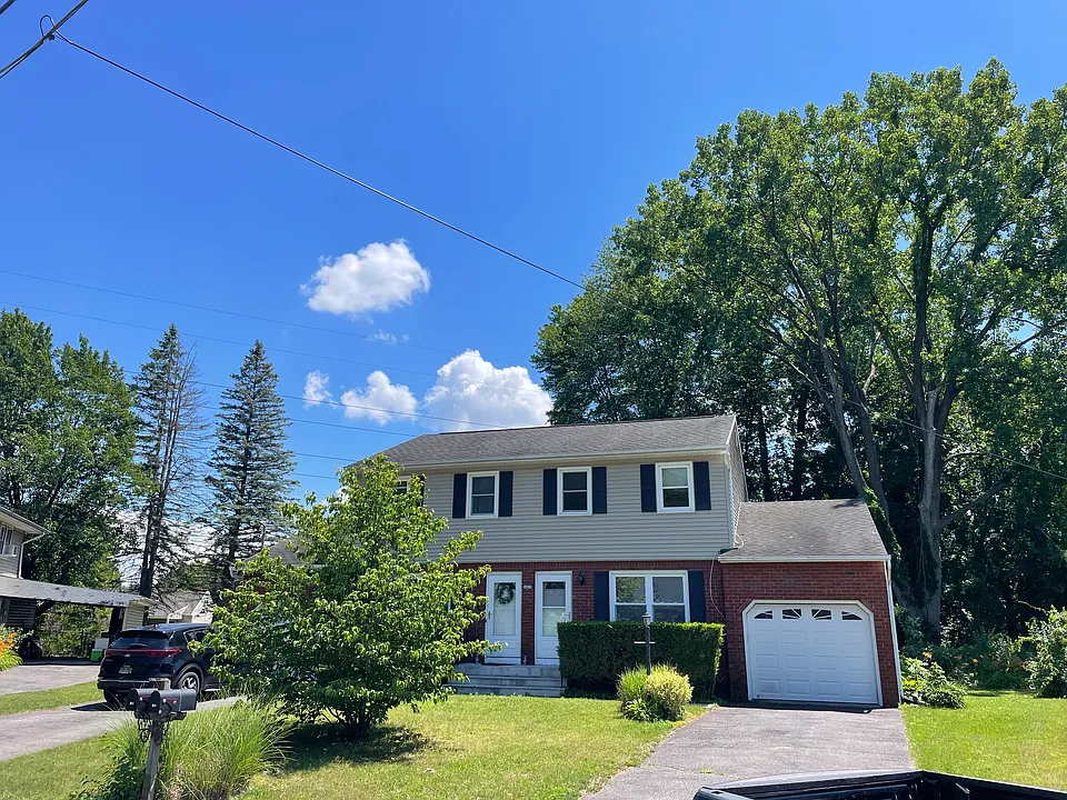 41 Ledgewood Dr