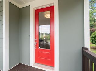 3807 Marcom St, Raleigh, NC 27606