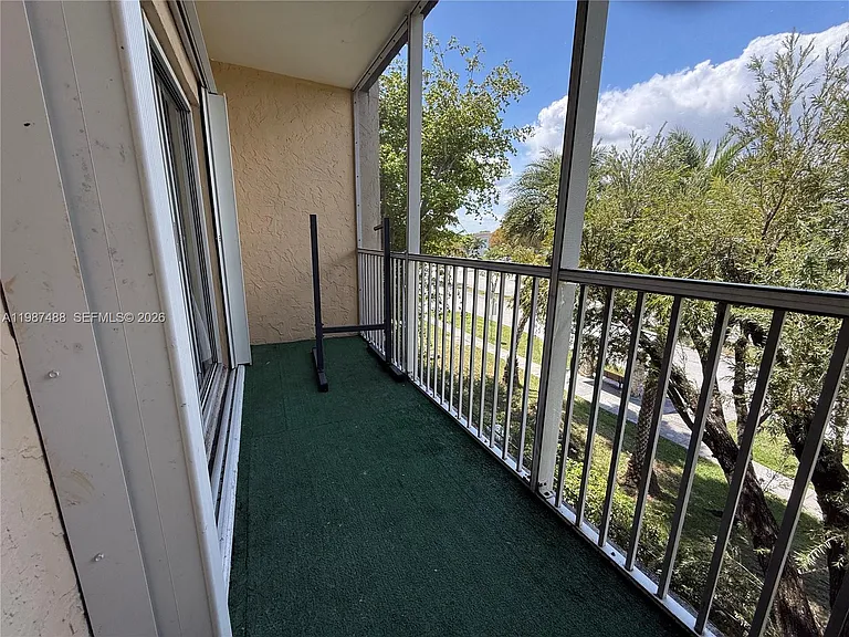 21133 SW 85th Ave #308 — Photo 15