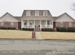 610 Sterling St, Fort Gibson, OK 74434