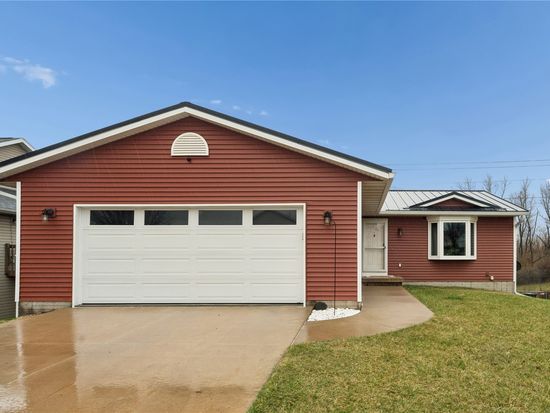 2919 38th Ave SW, Cedar Rapids, IA 52404