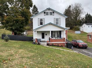 2616 Clovis St, Bluefield, WV 24701