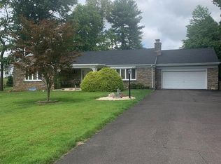 320 Witmer Rd, Horsham, PA 19044