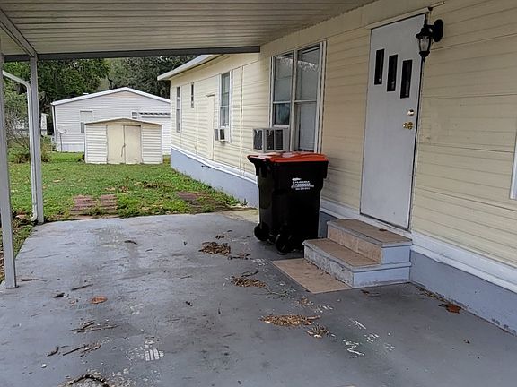 5th image of 5431 NE 35th St Unit 66