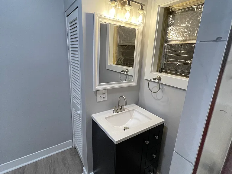 82 Clinton St #3 — Photo 12