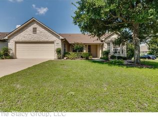 256 Whispering Wind Dr, Georgetown, TX 78633
