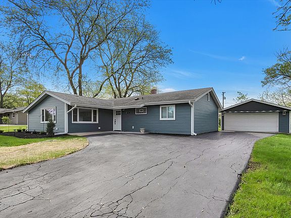 2nd image of 8821 Chadbourn Dr