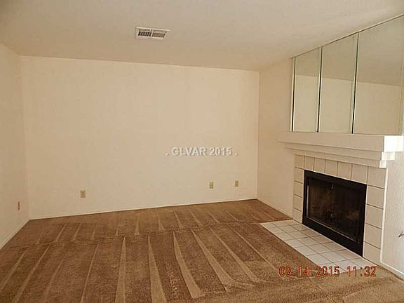 5th image of 2308 Chatfield Dr