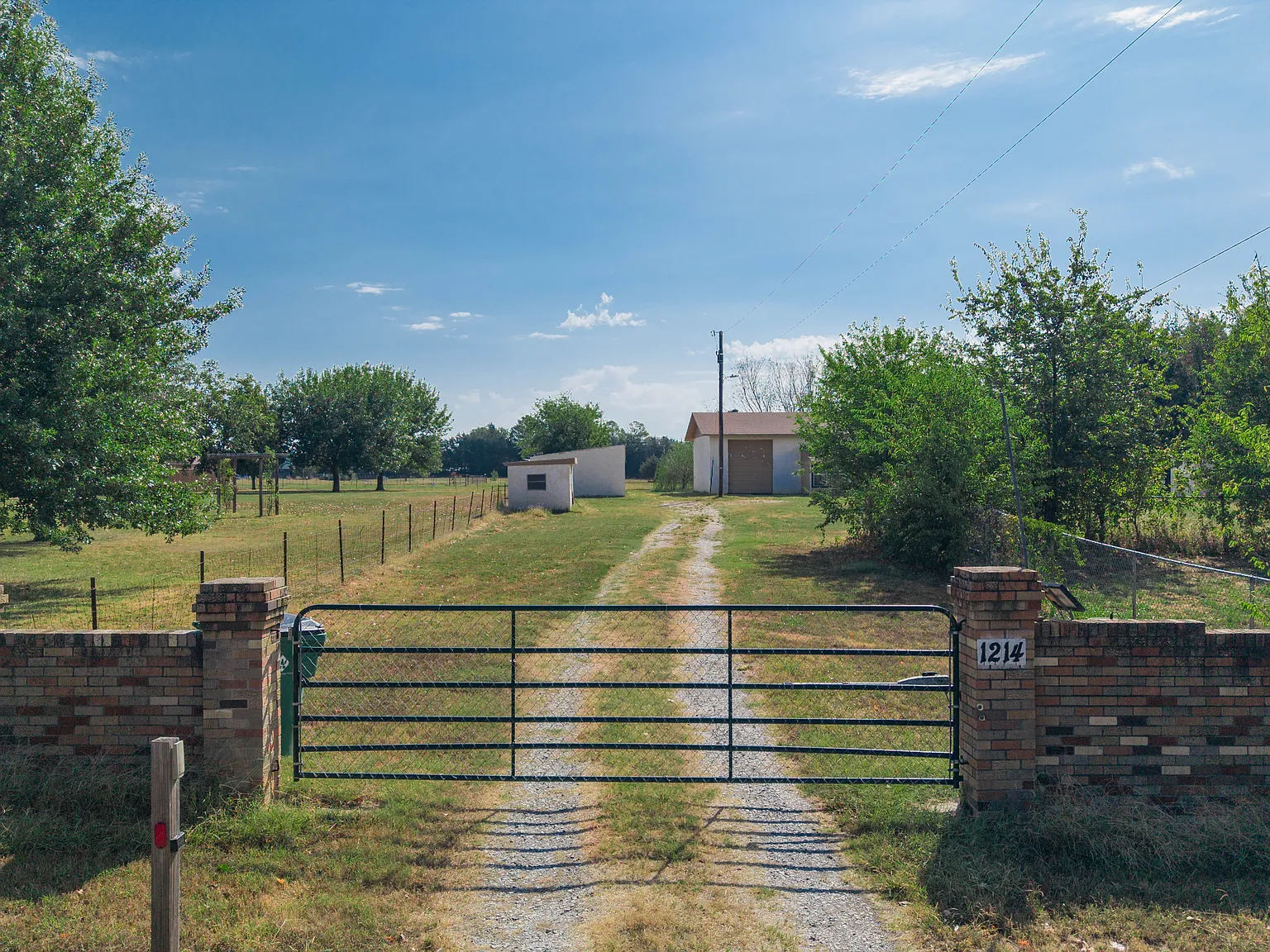 1 bed, 1200 sqft, $1,650 — Photo 3