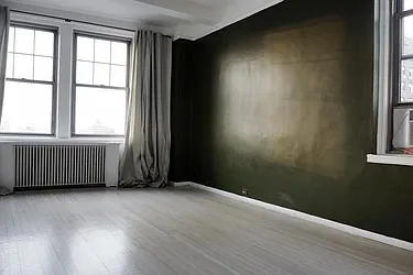 Rented by Domus Realty