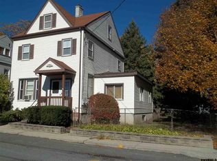 21 Belmore Pl, Rensselaer, NY 12144