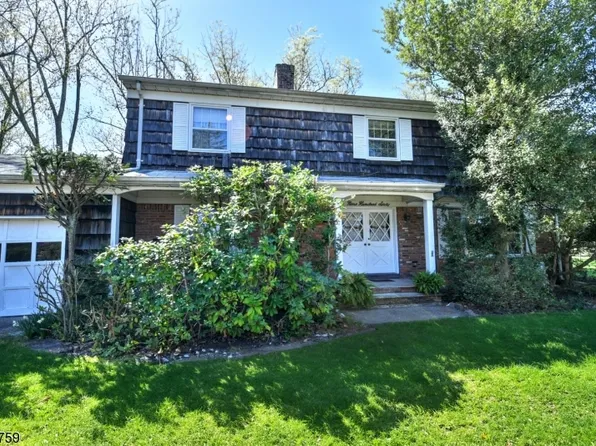 960 Ewing Ave, Franklin Lakes Boro, NJ 07417