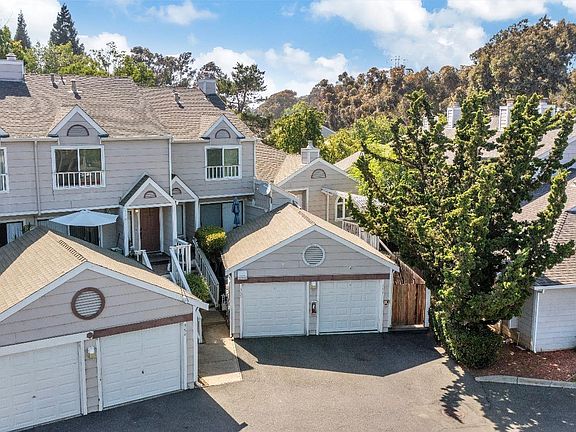 2nd image of 367 Seaport Drive
