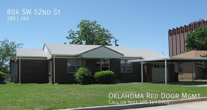 1st image of 804 SW 52nd St