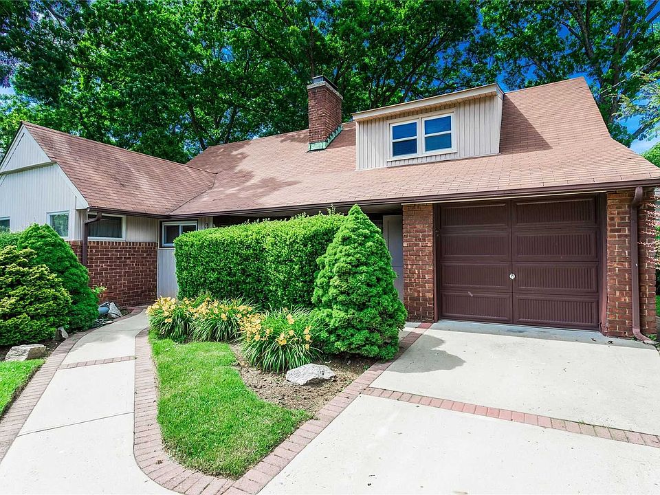 331 Smith St, Merrick, NY 11566 Zillow