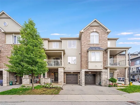 515 Winston Rd #84, Grimsby, ON L3M 0C8