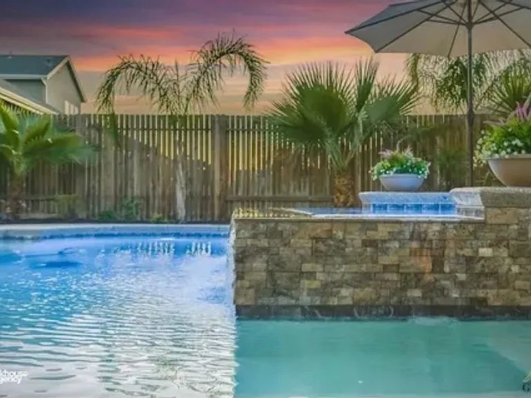 14728 Plumeria Ct — Photo 21