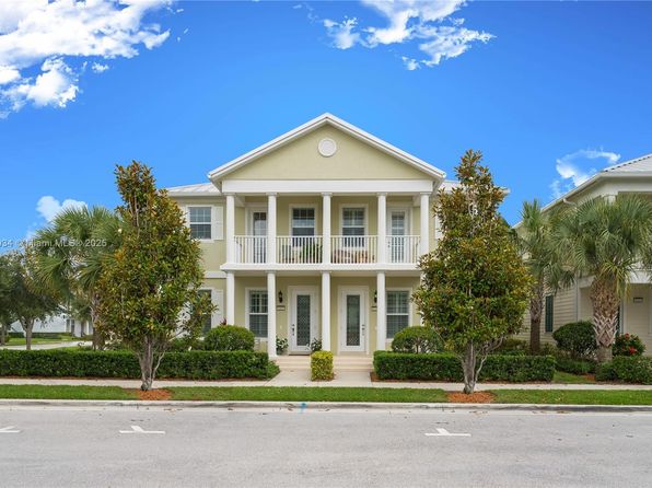 1039 Key Largo St