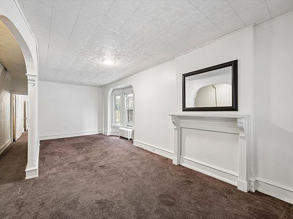 2nd image of 1147 Potter St