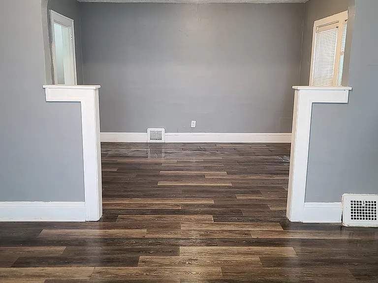 3055 E 121st St #2 — Photo 10