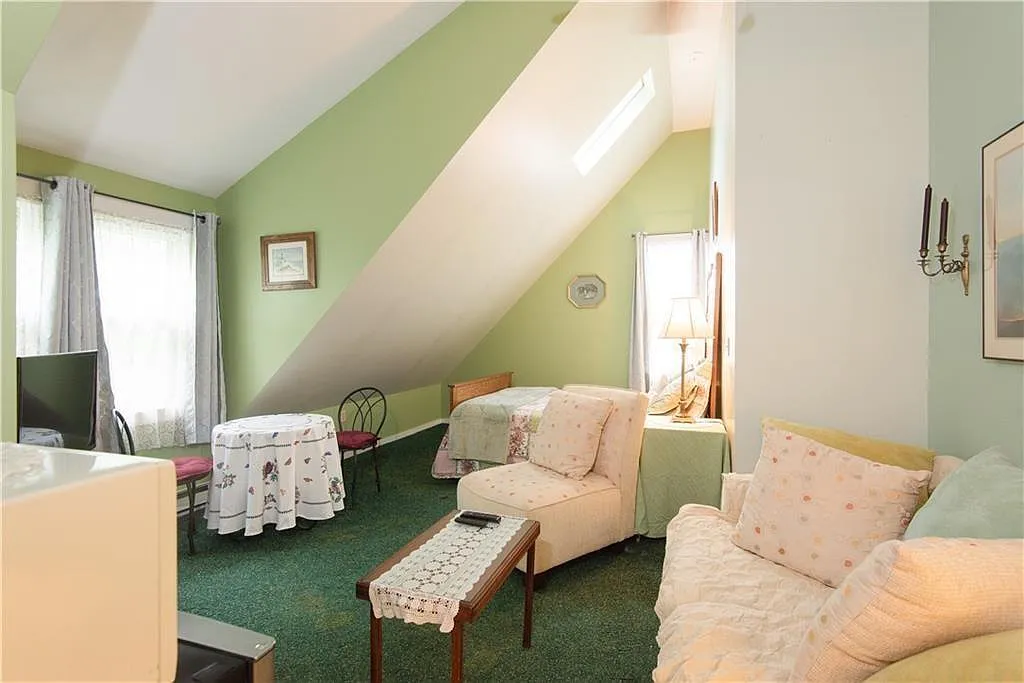 1 bed, 500 sqft, $1,300 — Photo 4