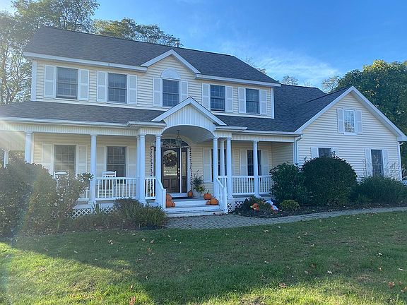2nd image of 23 Long Creek Dr