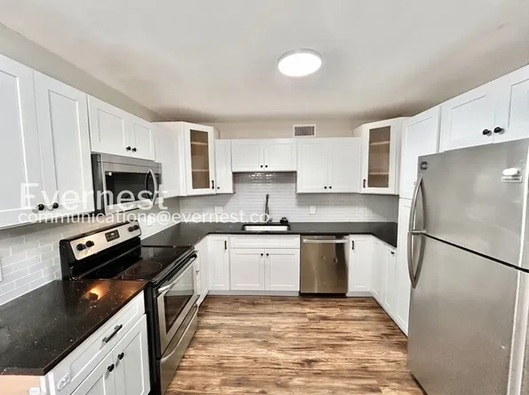 5605 Harvest Hill Rd, Dallas, TX