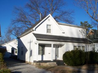 2032 Spruce St, Murphysboro, IL 62966