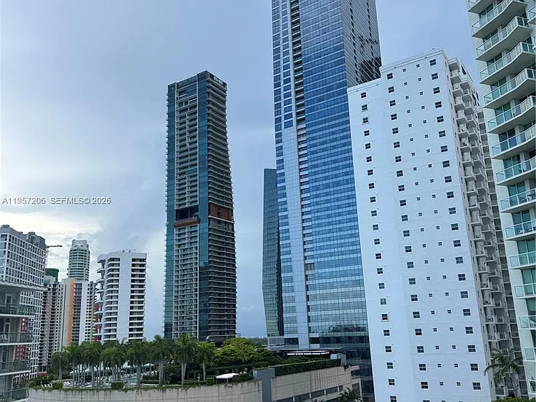 1402 Brickell Bay Dr #1103 — Photo 6