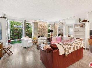 2338 S Beverly Glen Blvd, Los Angeles, CA 90064
