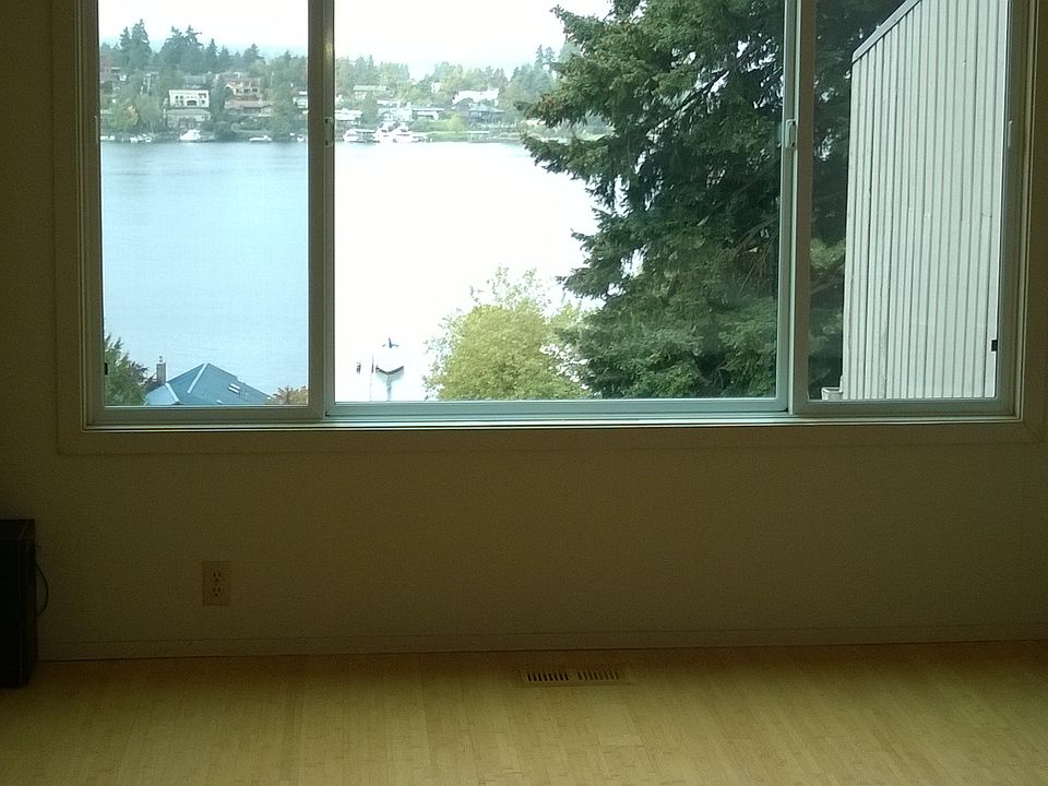 1st image of 4607 102nd Ln NE
