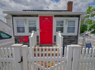151 Lawson Ave, East Rockaway, NY 11518