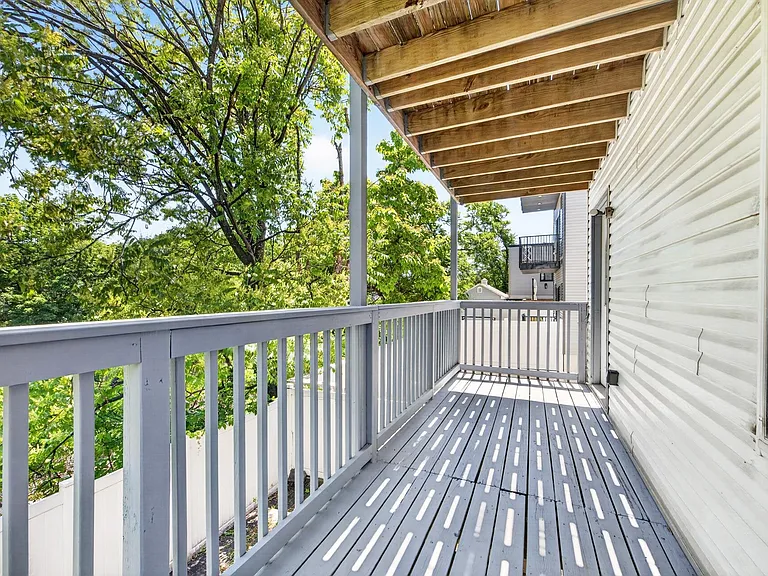 14 Elizabeth St #1 — Photo 20