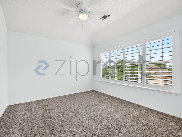 10604 Ambergate Ln — Photo 24