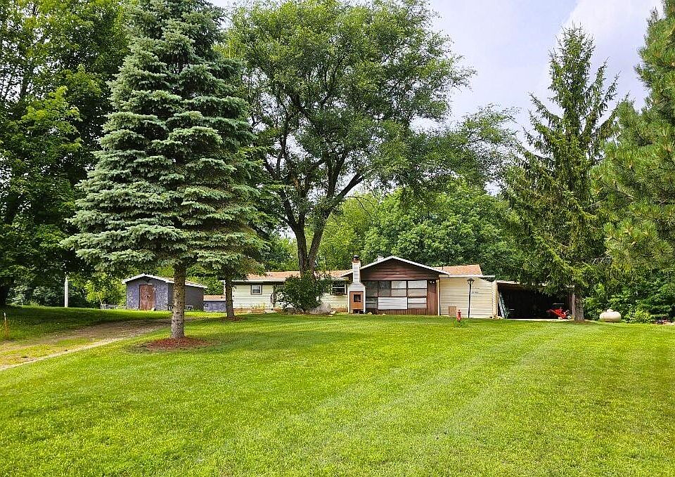 8395 N Bass Lake Ave, Harrison, MI 48625 Zillow