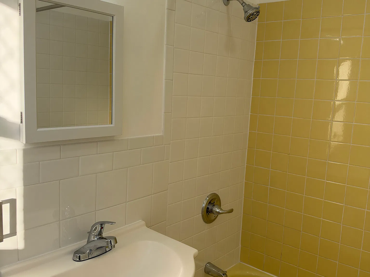 1 bed, 550 sqft, $1,700 — Photo 2