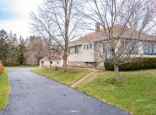 10600 W Ridge Rd, Hales Corners, WI 53130