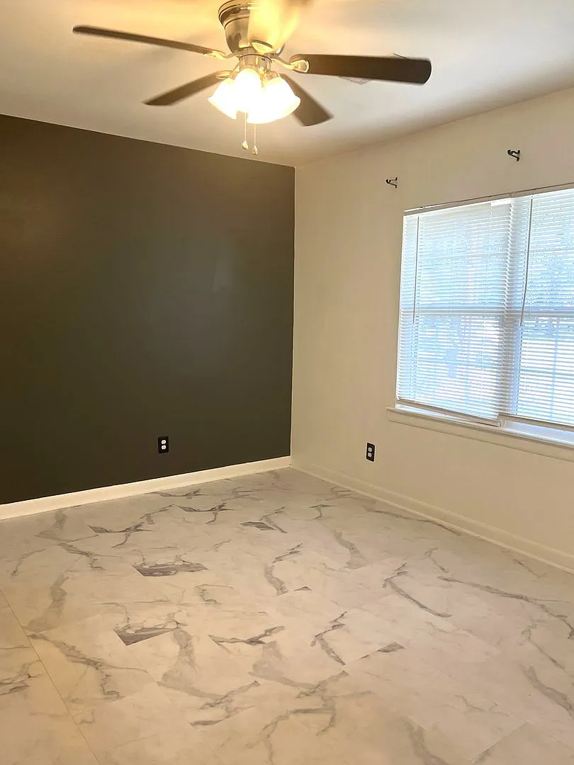 Cute 3 bedroom, 2-bath ranch on cul-de-sac — Photo 3