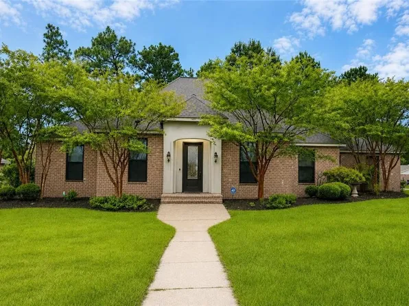 160 Woodwind Dr, Pineville, LA 71360