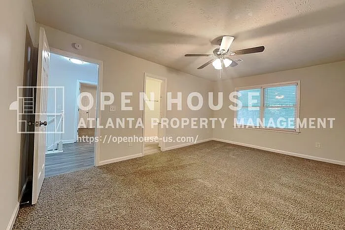 3960 Windy Shore Dr — Photo 13